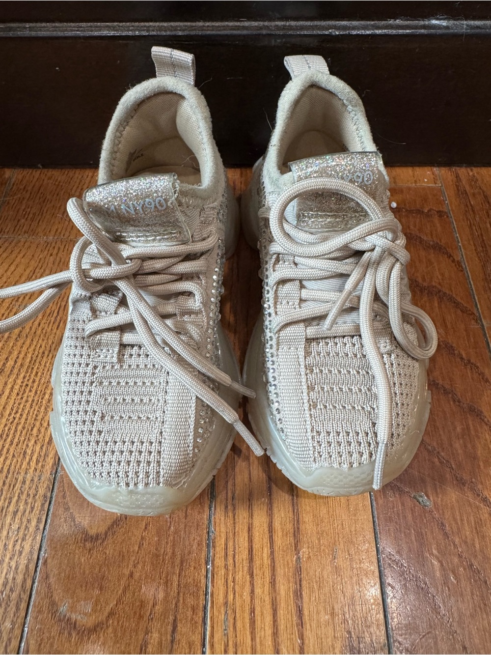 Steve Madden Kids Beige Knit Sneakers with Sparkle Tongue